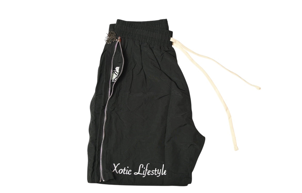 Xotic (Midnight Black)zip up logo nylon shorts