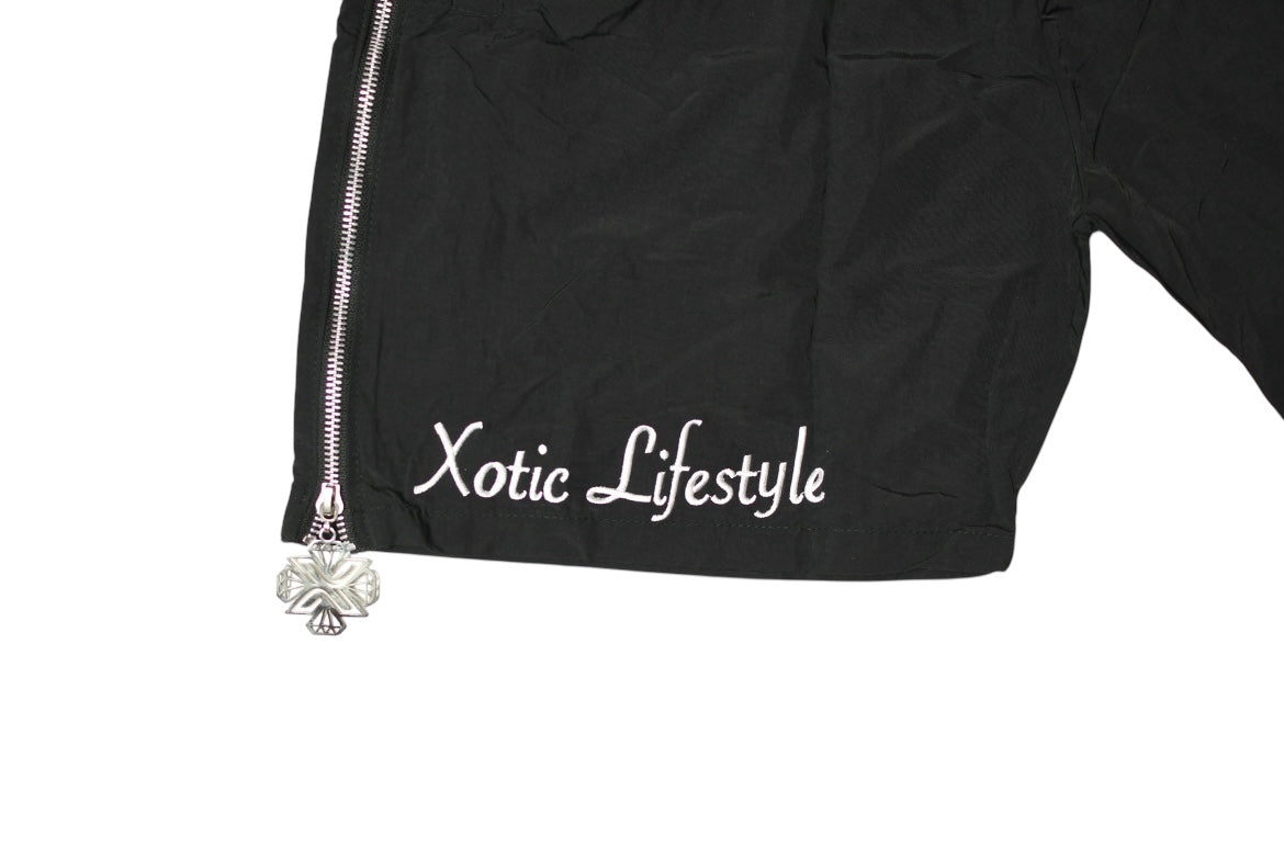 Xotic (Midnight Black)zip up logo nylon shorts
